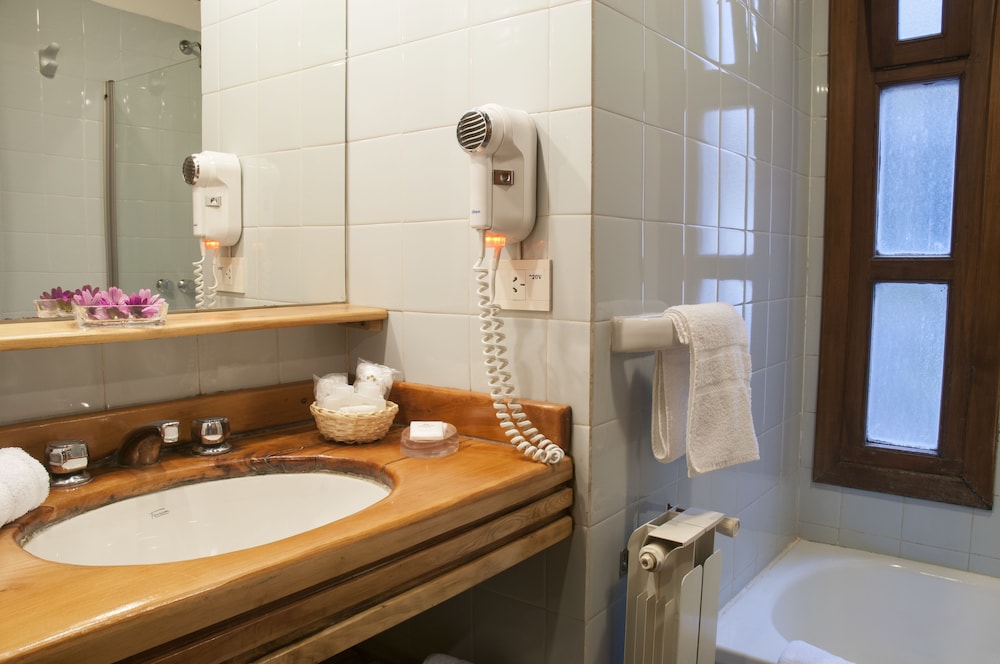 pailahue lodge and cabanas