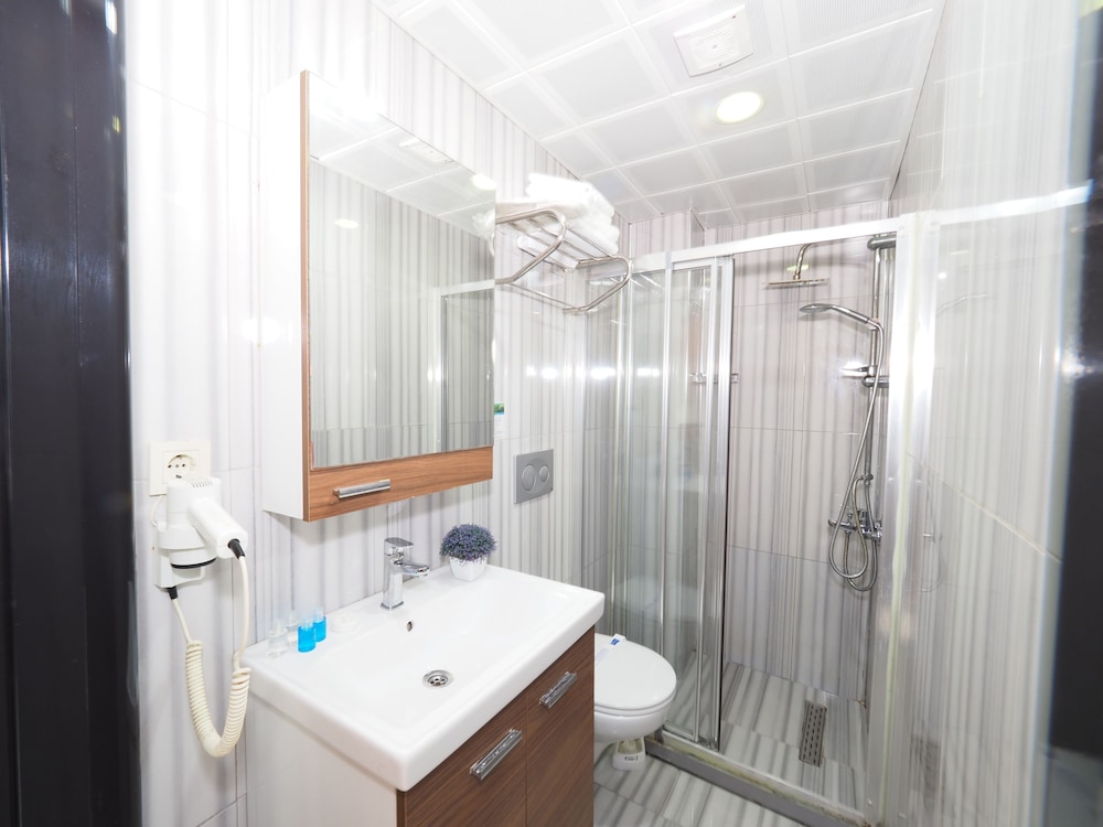 grand best nobel hotel 2 istanbul