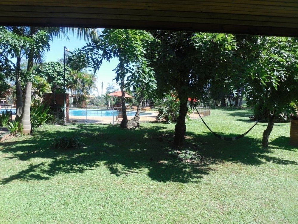 hotel tropical