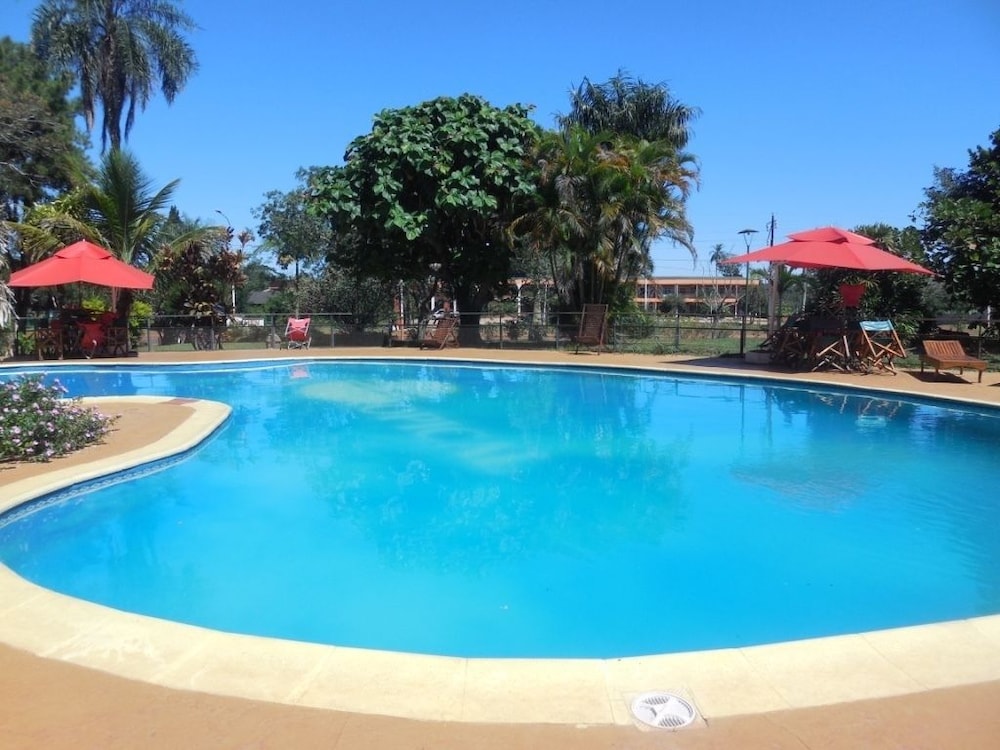 hotel tropical