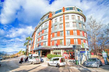 grand bogazici otel