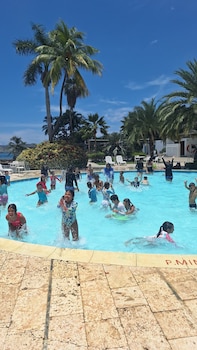 Hotel Paradise Puerto La Cruz,Lechería,4 star