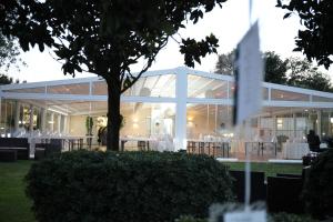 sunny palace hotel restaurant