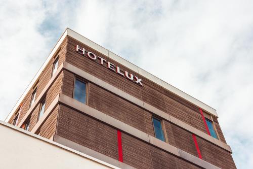 hotelux amsterdam airport hotel