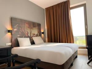 hotelux amsterdam airport hotel