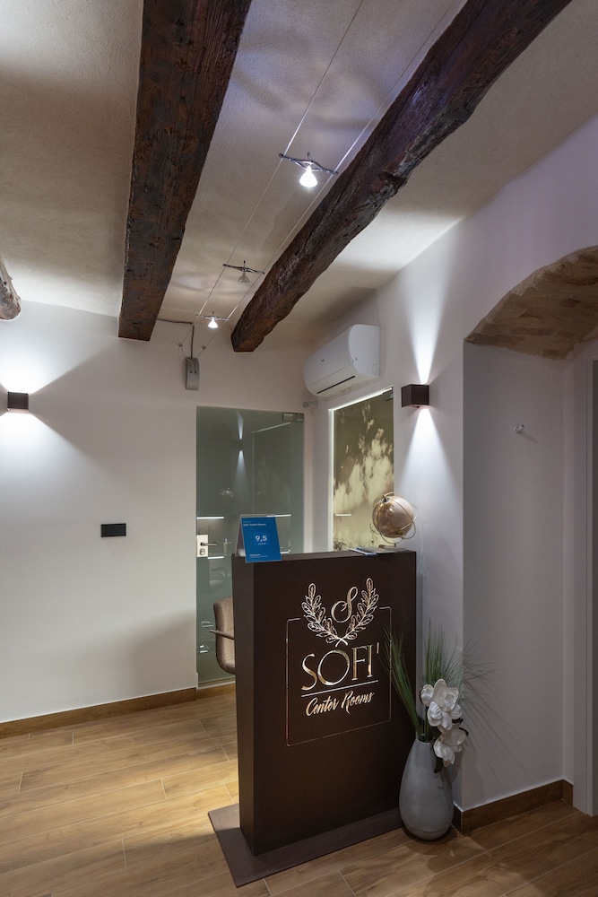 sofi center rooms