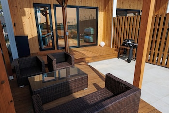 rush awaji seaside holiday home