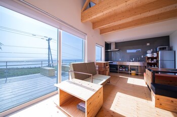 sunny side house
