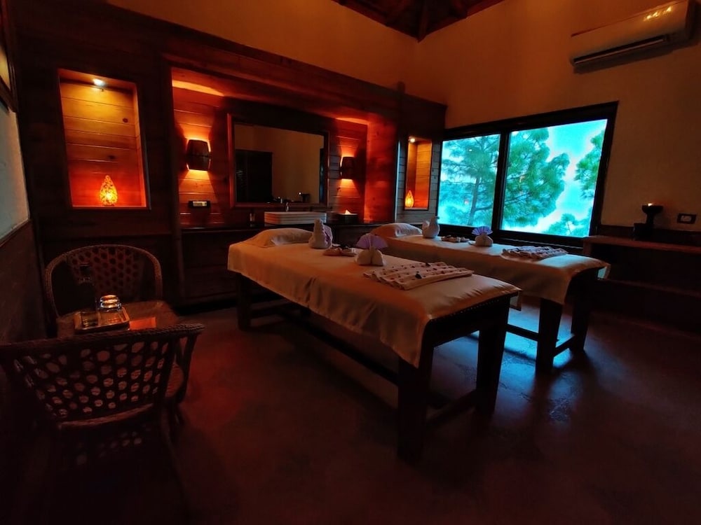 vatsyayana resorts