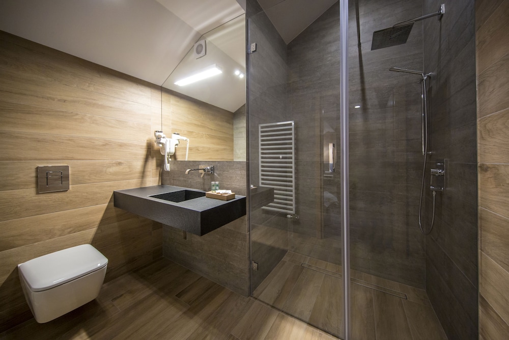 hotel zawrat