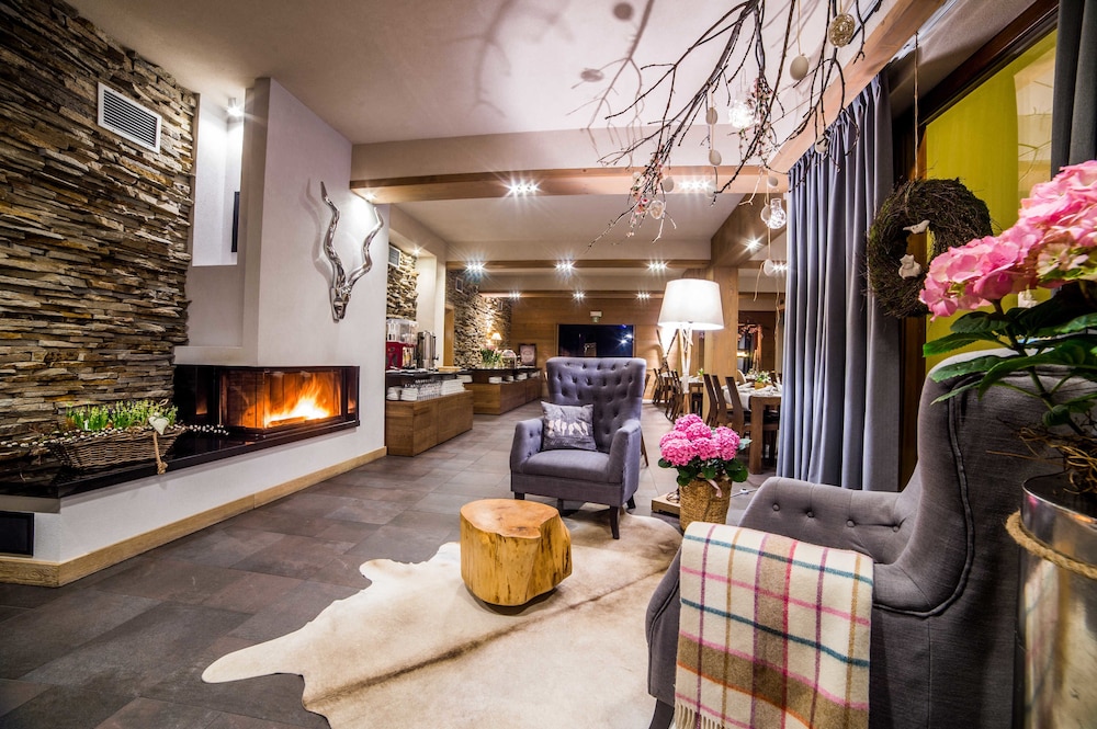 hotel zawrat