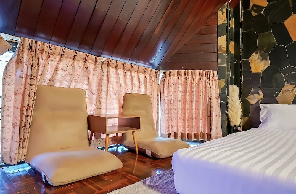 blue dream cannabis hotel