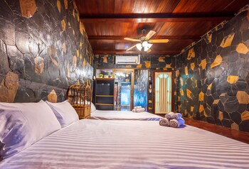 blue dream cannabis hotel