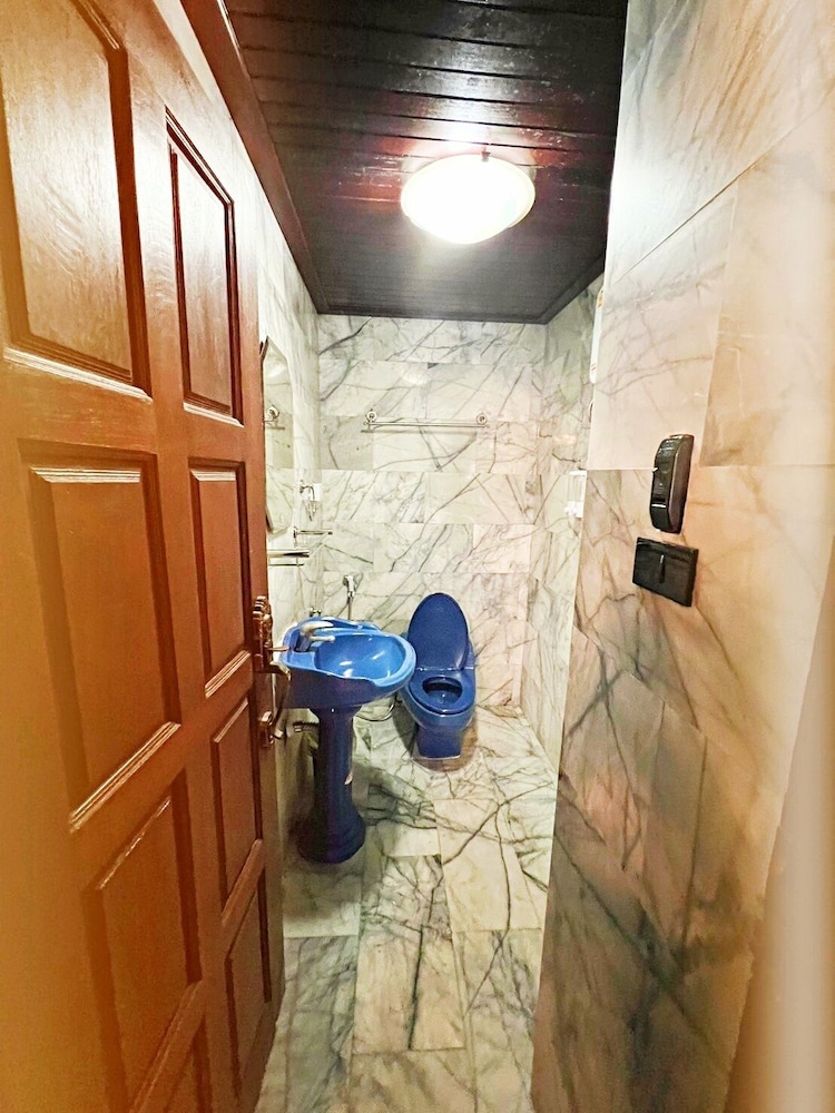 blue dream cannabis hotel