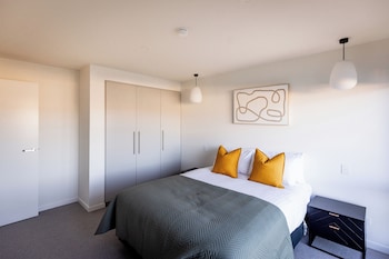 little island apartments