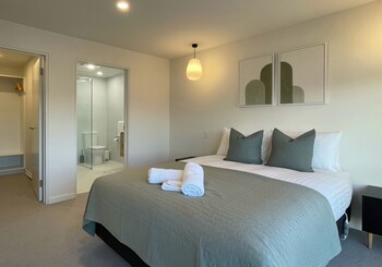 little island apartments