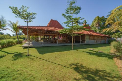 mangroove bay boutique hostel
