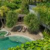 mangroove bay boutique hostel