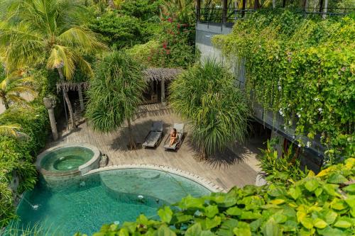 mangroove bay boutique hostel