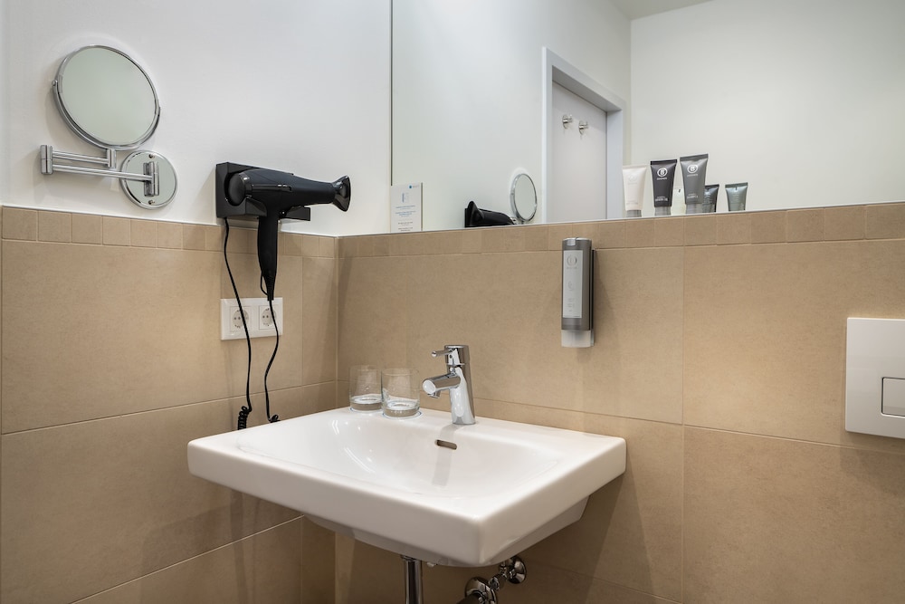 garner hotel klagenfurt moser verdino by ihg