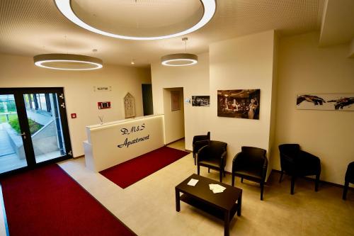 dm and s apartment