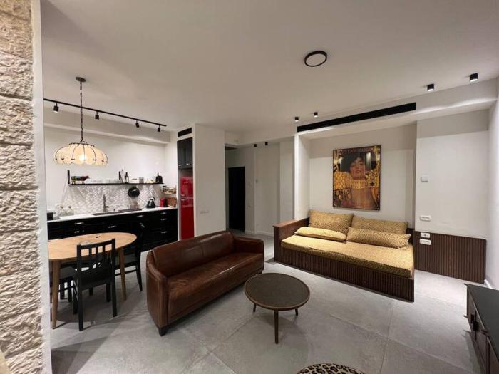rosas place