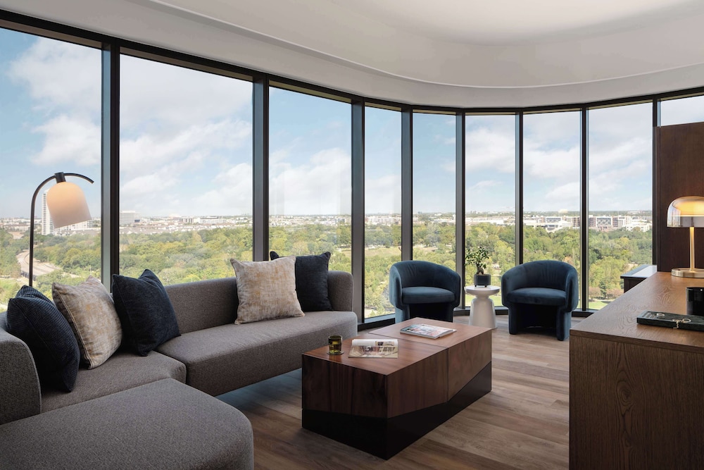 thompson houston part of hyatt