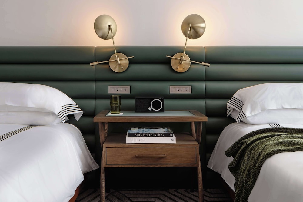 thompson houston part of hyatt