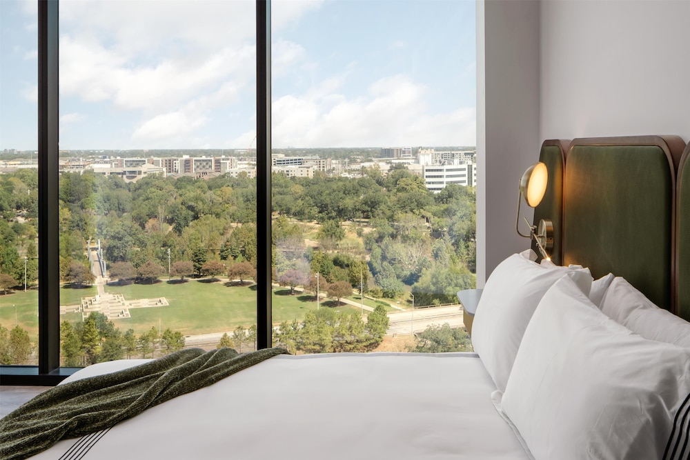 thompson houston part of hyatt