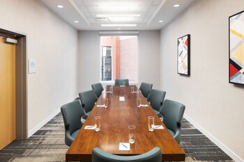 four points by sheraton penticton at the convention centre