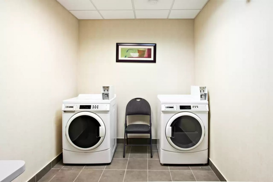 comfort inn and suites