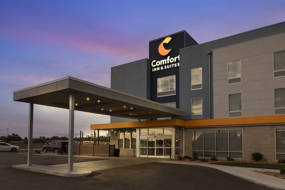 comfort inn and suites us 60