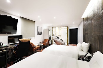 mariposa hotel songtan