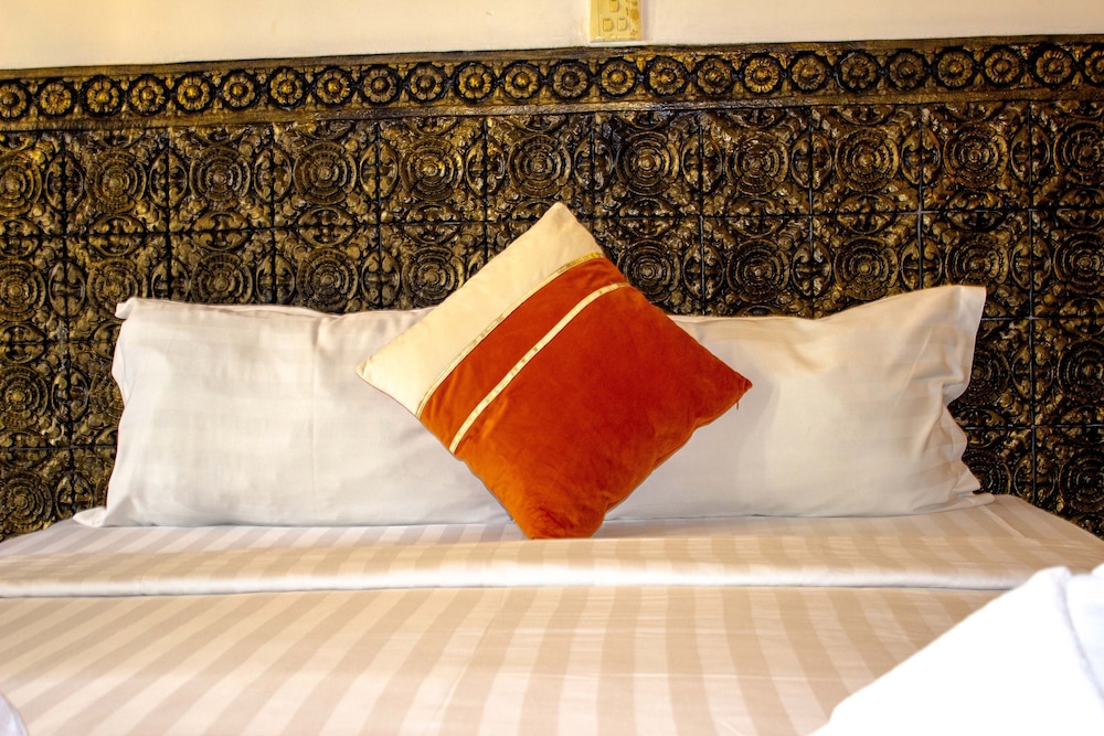 le hotel hotel