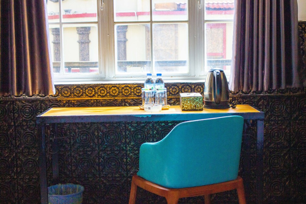 le hotel hotel