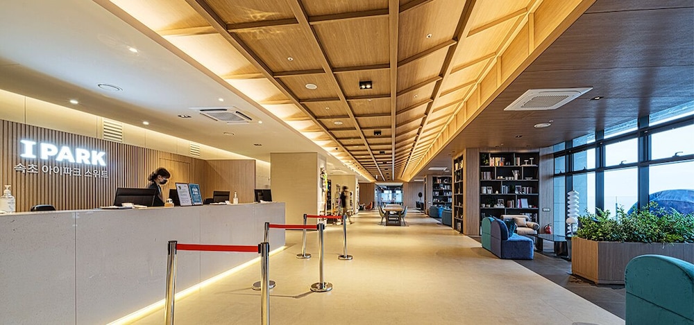 sokcho i park suite hotel and residence