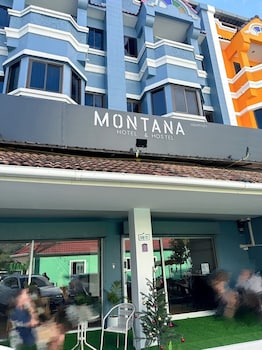 montana hotel and hostel phuket