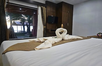 lanta nice beach resort