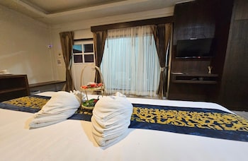 lanta nice beach resort