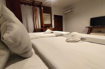 lanta nice beach resort
