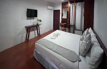 lanta nice beach resort