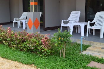 lanta nice beach resort