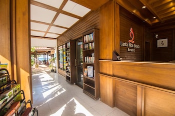 lanta nice beach resort