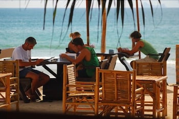 lanta nice beach resort