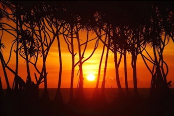 lanta nice beach resort