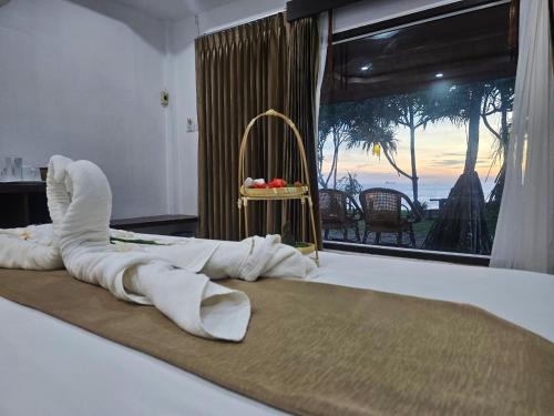 lanta nice beach resort