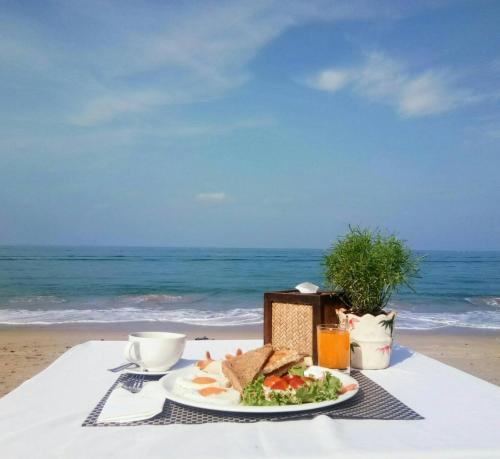 lanta nice beach resort