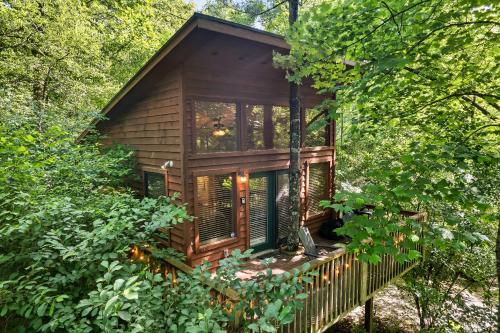 rivers edge treehouses