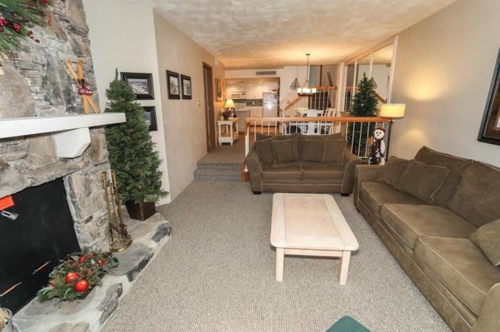 seven springs meadowridge 2 bedroom standard condo with mountain views 2 condo by redawning