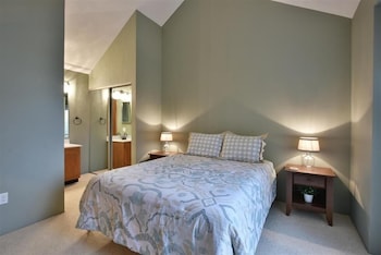 Seven Springs Sunridge 3 Bedroom Standard Condo, Sleep 10! 3 Condo By Redawning,United States Of America>>Champion,3 star